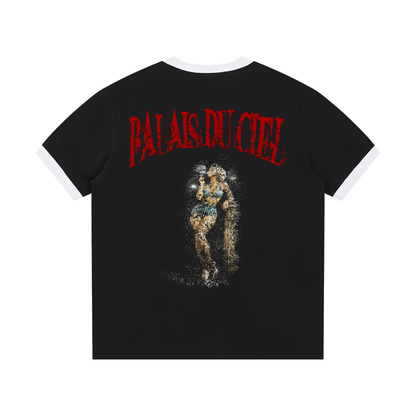 MODEL SMOKING T-SHIRT